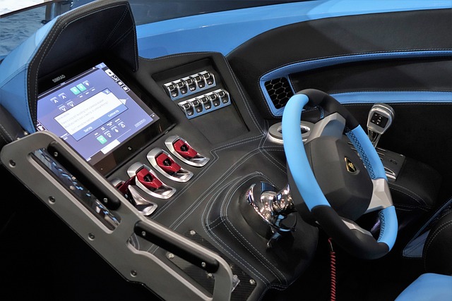 将与另外两 将与另外两